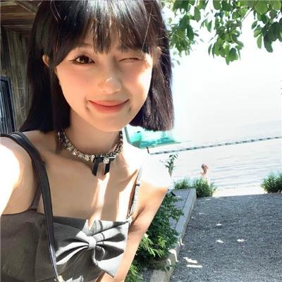 桃红女霸